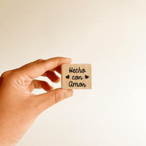 Timbre · Hecho con amor