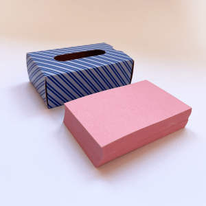 100 tarjetas 5,5x9cm (color a elección)