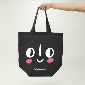 Bolsita negra carita