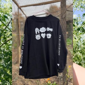 Polera Negra Manga Larga (talla L) Diseño Cotidiano